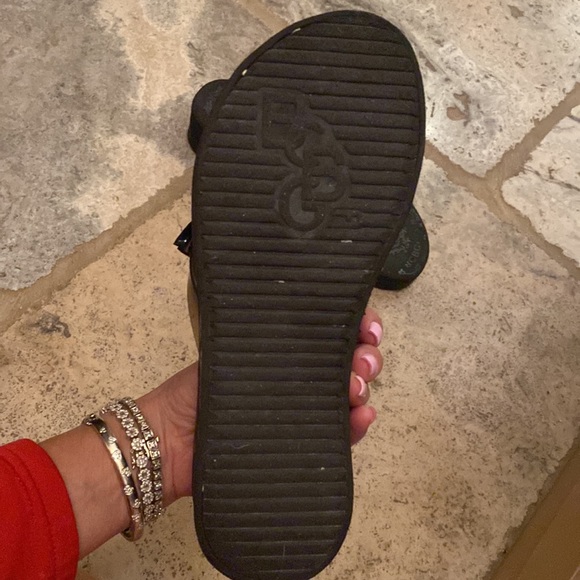 BCBG sandals - Picture 7 of 11